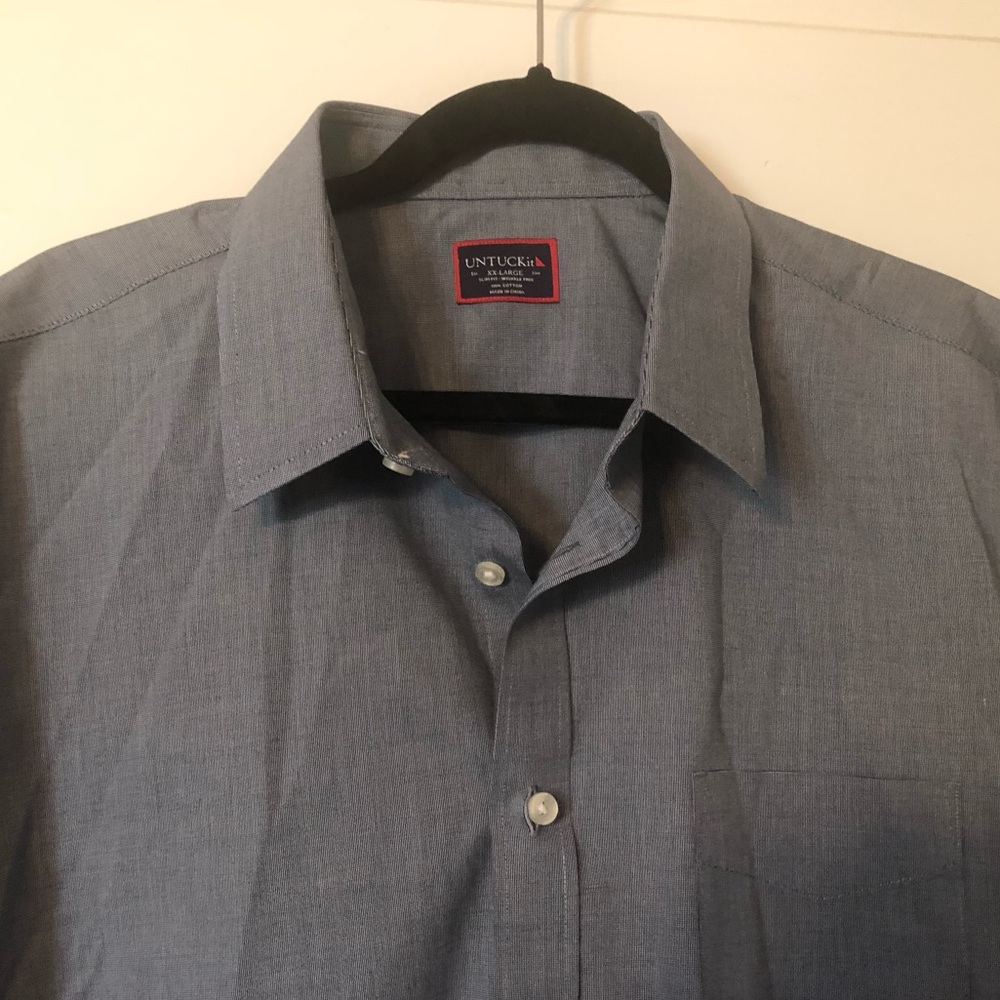 UNTUCKit Short Sleeved Button Down